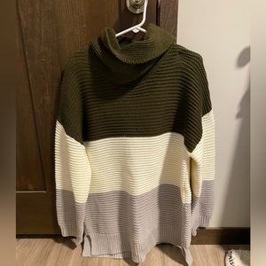 Color Block Turtleneck Sweater